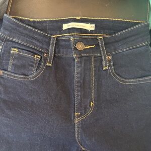 Levi's High-Rise Skinny Jeans in Deep Blue